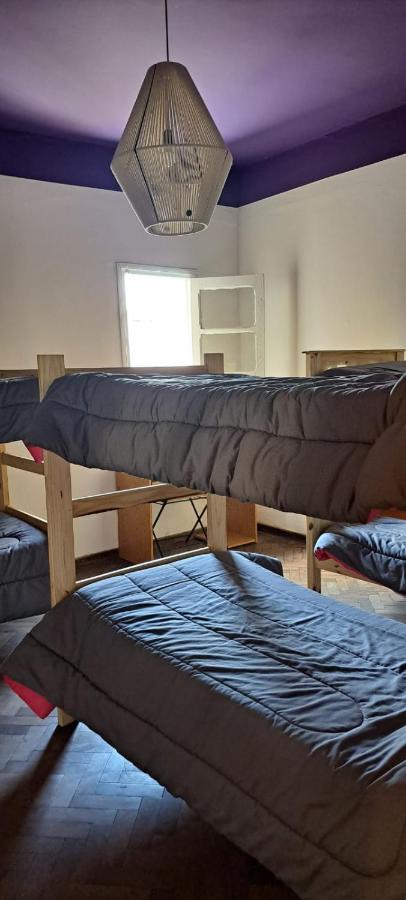 Hostel Lqueen 1 Сальта Екстер'єр фото